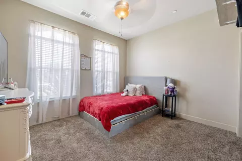Bedroom - 1499 Durango St, Tulare, CA 93274 photo 3 of 3