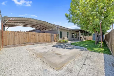 Exterior - 1499 Durango St, Tulare, CA 93274 photo 12 of 13
