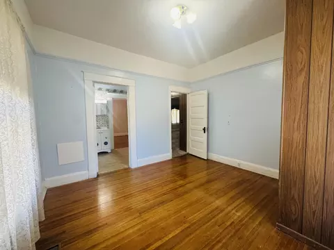 Bedroom - 406 S E St, Exeter, CA 93221 photo 4 of 4