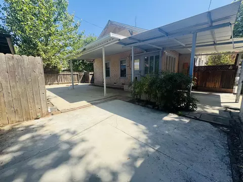 Exterior - 406 S E St, Exeter, CA 93221 photo 9 of 12
