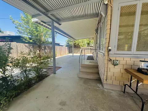 Exterior - 406 S E St, Exeter, CA 93221 photo 8 of 12