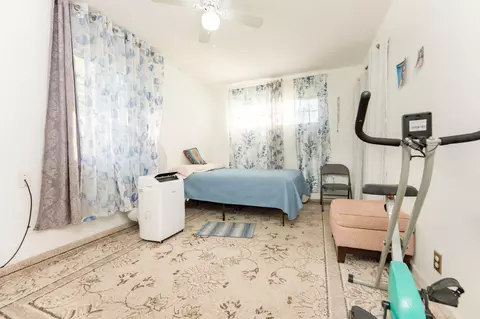 Bedroom - 32934 Road 158, Ivanhoe, CA 93235 photo 3 of 4