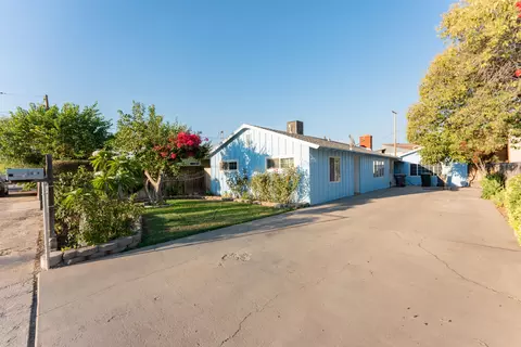Exterior - 32934 Road 158, Ivanhoe, CA 93235 photo 2 of 8