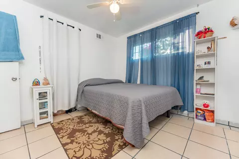 Bedroom - 32934 Road 158, Ivanhoe, CA 93235 photo 2 of 4