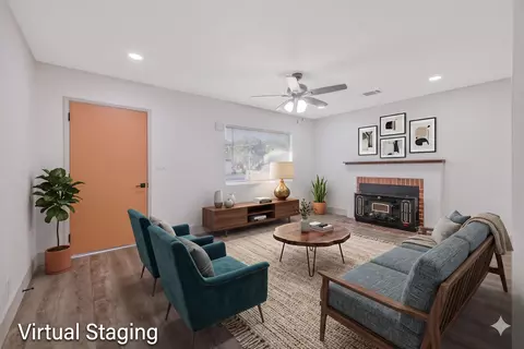 Living - 1019 E Laurel Ave, Visalia, CA 93292 photo 1 of 5