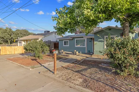 Exterior - 1019 E Laurel Ave, Visalia, CA 93292 photo 3 of 10