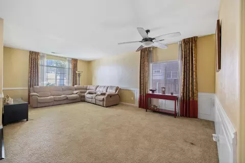 Living - 2715 E La Vida Ave, Visalia, CA 93292 photo 1 of 2