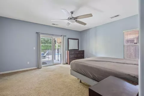 Bedroom - 2715 E La Vida Ave, Visalia, CA 93292 photo 3 of 4