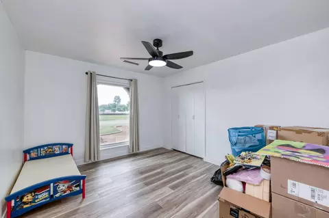 Bedroom - 5602 N Mccall Ave, Clovis, CA 93619 photo 1 of 4
