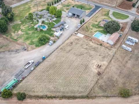 View/Area - 5602 N Mccall Ave, Clovis, CA 93619 photo 4 of 10