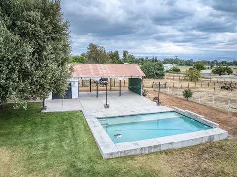 Exterior - 5602 N Mccall Ave, Clovis, CA 93619 photo 27 of 27