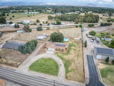 View/Area - 5602 N Mccall Ave, Clovis, CA 93619 photo 3 of 10