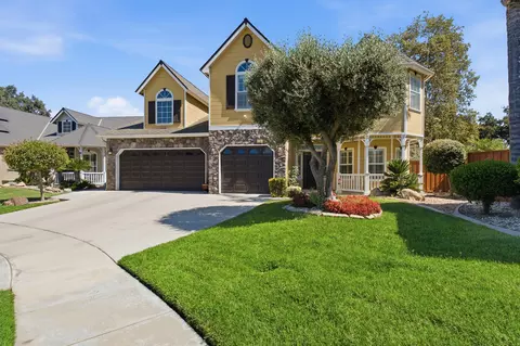Exterior - 6100 W School Ave, Visalia, CA 93291 photo 2 of 13