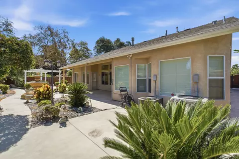 Exterior - 6100 W School Ave, Visalia, CA 93291 photo 8 of 13