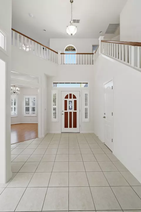 Entry Way - 6100 W School Ave, Visalia, CA 93291 photo 1 of 3