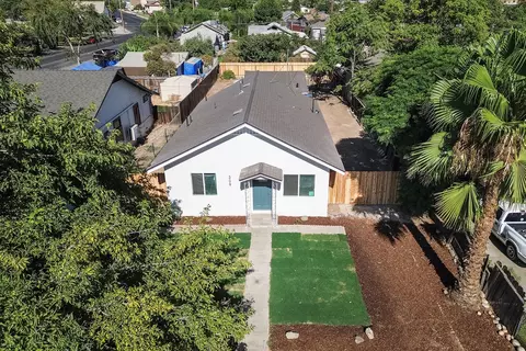 View/Area - 309 S Quince Ave, Exeter, CA 93221 photo 1 of 3