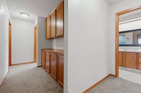 Entry Way - 927 Elderwood Ln, Lemoore, CA 93245 photo 2 of 2