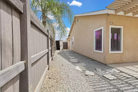 Exterior - 671 Vista Ct, Lemoore, CA 93245 photo 6 of 6