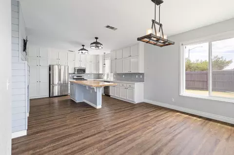 Other - 671 Vista Ct, Lemoore, CA 93245 photo 1 of 13