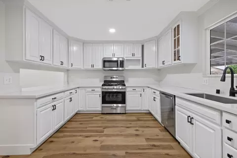 Kitchen - 215 Lombardy Ln, Lemoore, CA 93245 photo 2 of 2