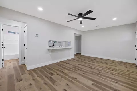 Living - 215 Lombardy Ln, Lemoore, CA 93245 photo 3 of 4