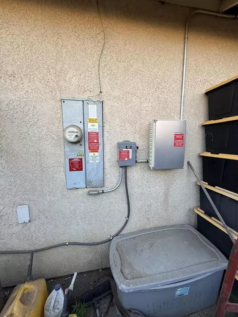 Exterior - 3942 E Four Creeks Ct, Visalia, CA 93292 photo 11 of 11