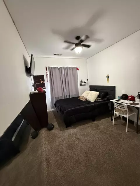 Bedroom - 3942 E Four Creeks Ct, Visalia, CA 93292 photo 3 of 3