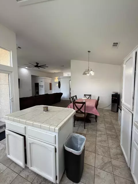 Kitchen - 3942 E Four Creeks Ct, Visalia, CA 93292 photo 3 of 5
