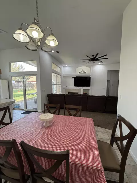Dining - 3942 E Four Creeks Ct, Visalia, CA 93292 photo 1 of 1