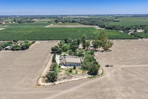 View/Area - 9356 22nd Ave, Lemoore, CA 93245 photo 8 of 17