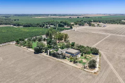 View/Area - 9356 22nd Ave, Lemoore, CA 93245 photo 7 of 17