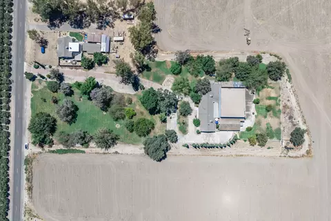 View/Area - 9356 22nd Ave, Lemoore, CA 93245 photo 3 of 17