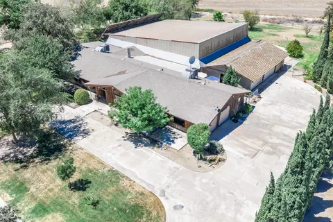 View/Area - 9356 22nd Ave, Lemoore, CA 93245 photo 4 of 17