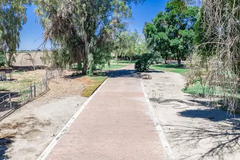 Other - 9356 22nd Ave, Lemoore, CA 93245 photo 3 of 4