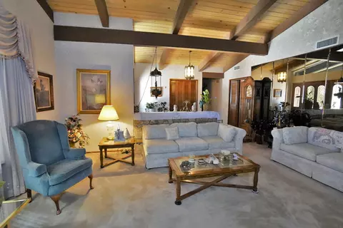 Living - 9356 22nd Ave, Lemoore, CA 93245 photo 2 of 2