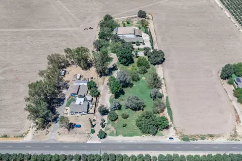 View/Area - 9356 22nd Ave, Lemoore, CA 93245 photo 13 of 17