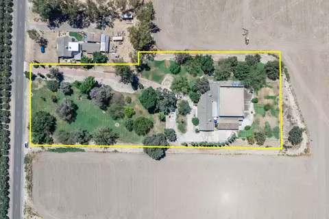 View/Area - 9356 22nd Ave, Lemoore, CA 93245 photo 2 of 17