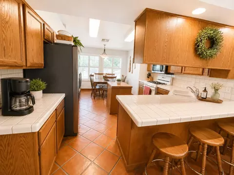 Kitchen - 1908 E College Ave, Visalia, CA 93292 photo 2 of 3