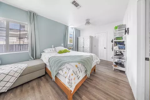 Bedroom - 1224 El Monte Way, Dinuba, CA 93618 photo 5 of 6