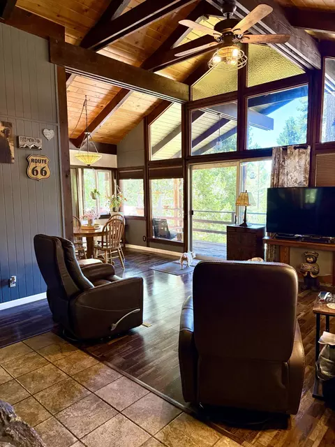 Living - 57524 Crest Dr, Springville, CA 93265 photo 1 of 3