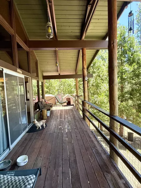 Exterior - 57524 Crest Dr, Springville, CA 93265 photo 2 of 11