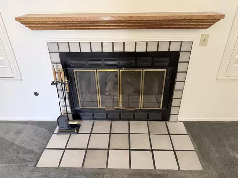 Living - 2300 E Iris Ave, Visalia, CA 93292 photo 6 of 6