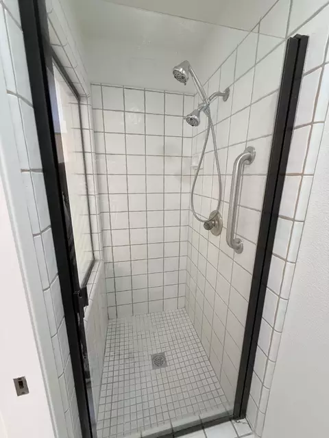 Bath - 2300 E Iris Ave, Visalia, CA 93292 photo 5 of 5