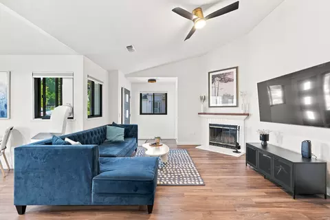 Living - 540 Chumash Ct, Paso Robles, CA 93446 photo 3 of 8