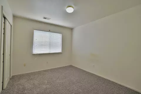 Bedroom - 799 Daphne Ln, Lemoore, CA 93245 photo 7 of 11