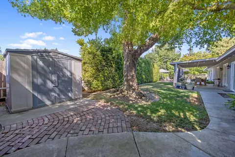 Exterior - 3106 W Hyde Ave, Visalia, CA 93291 photo 11 of 11