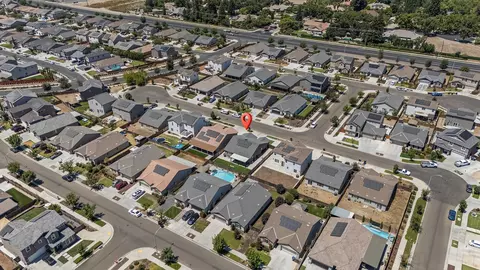 View/Area - 3541 E Laura Ave, Visalia, CA 93292 photo 3 of 4