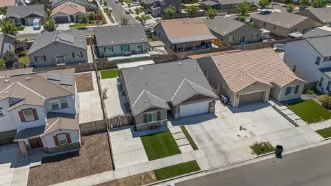 View/Area - 3541 E Laura Ave, Visalia, CA 93292 photo 1 of 4