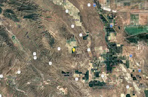 Vic Devils Den Road, Lost Hills, CA 93249 photo 12