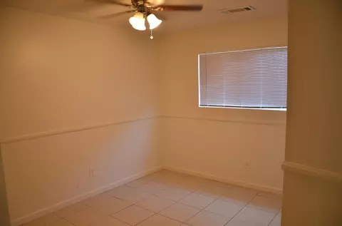 Bedroom - 19663 Royal Ln, Lemoore, CA 93245 photo 1 of 3